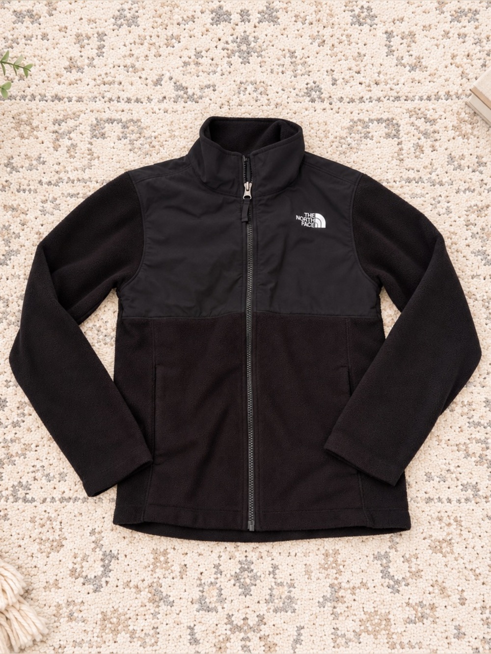 The North Face Youth Denali Fleece Jacket Black Full Zip Size M 10/12